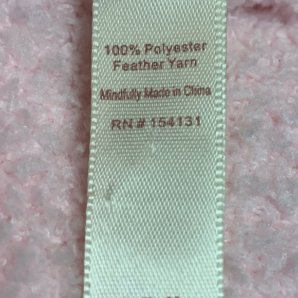 MALIBU LUXXE 100% poly Loungewear Feather Yarn Ladies soft pink robe size L/XL - Picture 13 of 14